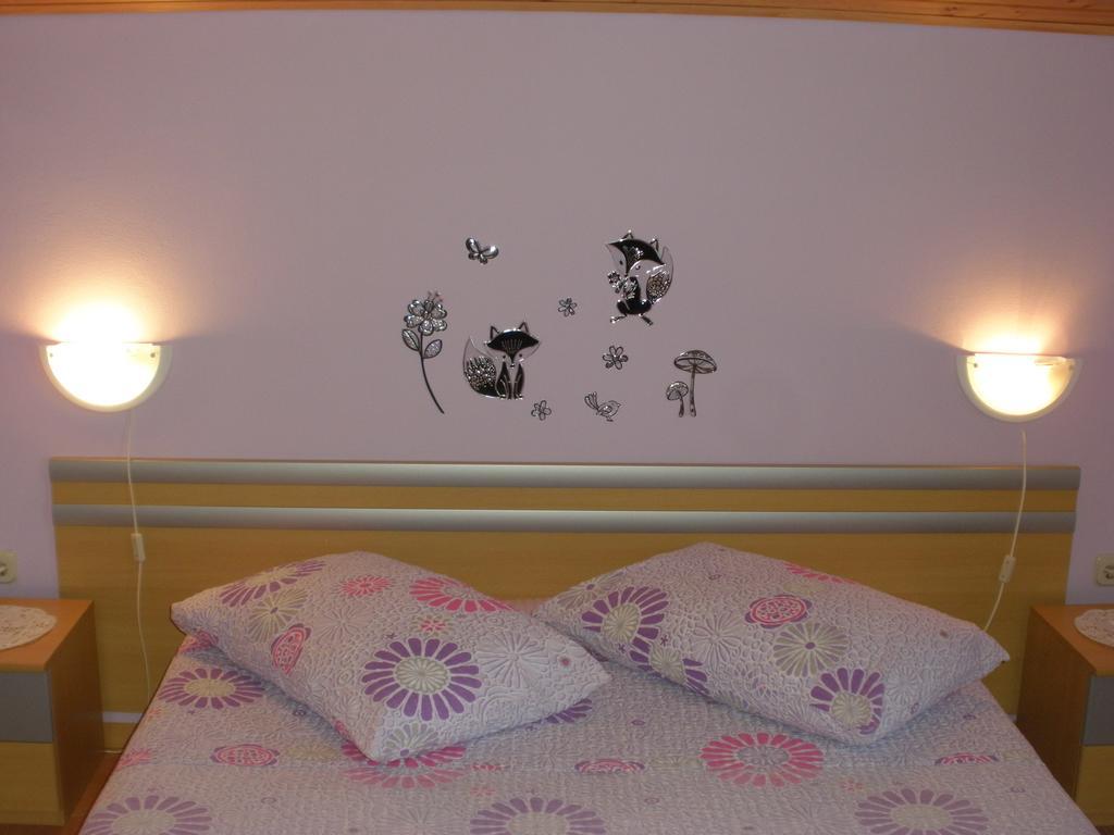 Corry 1 Apartment Ravni Ruang foto